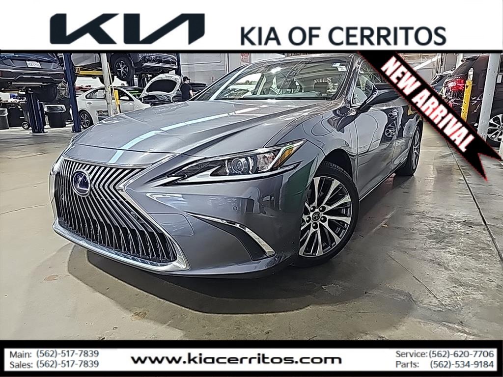 Used 2019 Lexus ES 300h