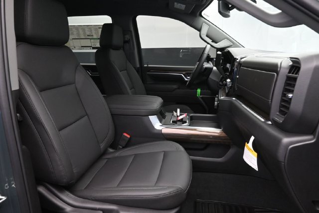 New 2026 Chevrolet Silverado 2500 LT w/ All Star Edition AWD/4WD image 30