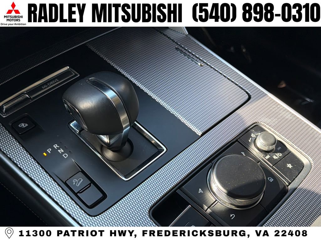 Used 2024 MAZDA CX-90 Plug-In Hybrid w/ Premium Pkg image 9