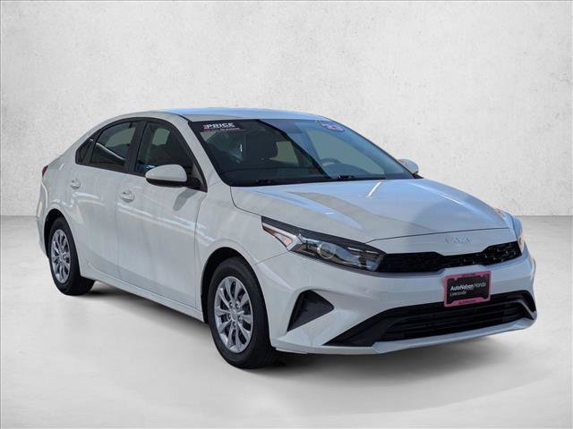Used 2023 Kia Forte LX FWD image 3