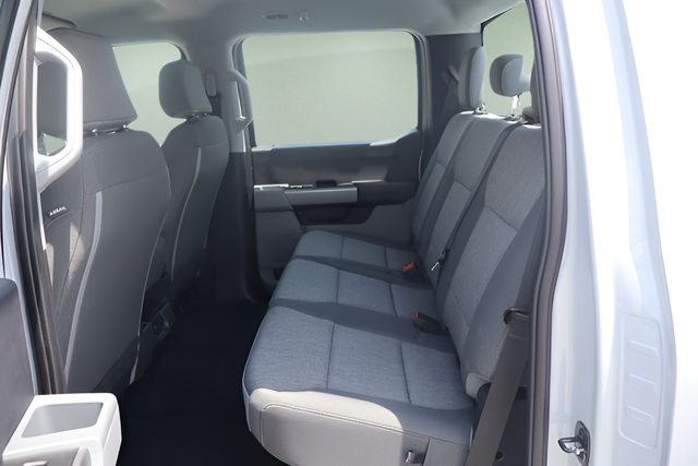 New 2026 Ford F250 XL w/ STX Appearance Package AWD/4WD image 12