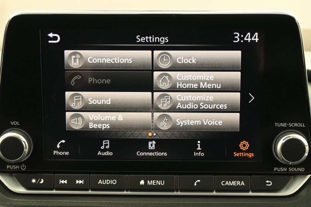Used 2023 Nissan Rogue S FWD image 9