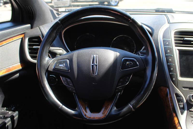 Used 2018 Lincoln MKX Reserve w/ Lincoln MKX Climate Package image 15