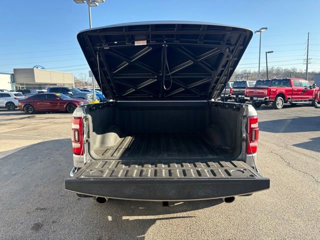 Used 2019 RAM 1500 Laramie image 37