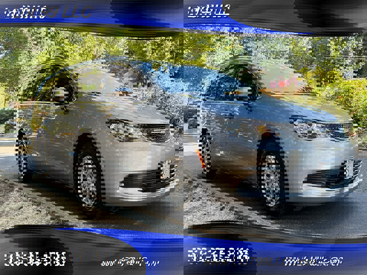 Used 2020 Chrysler Voyager Lxi image 4