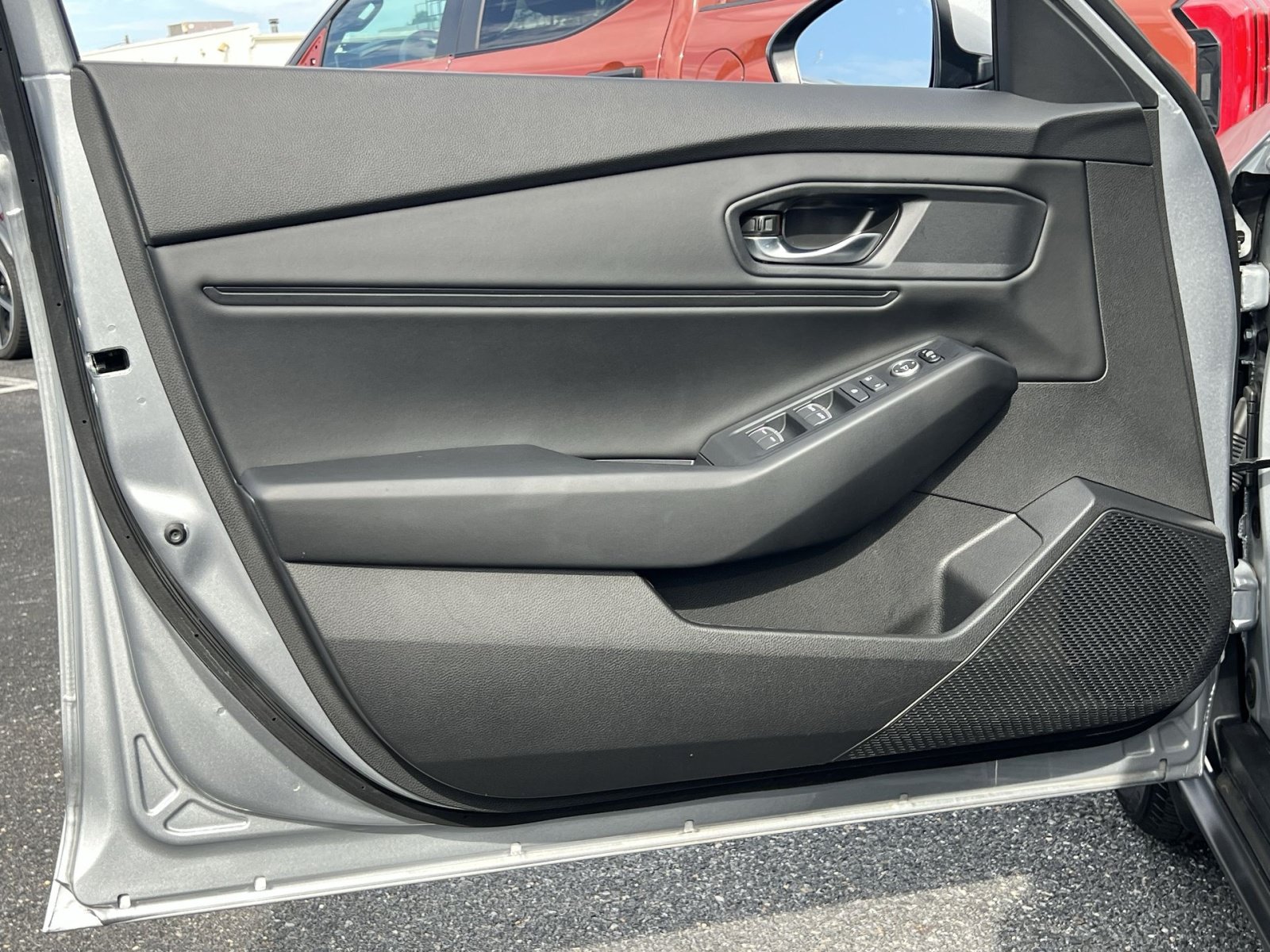 Used 2024 Honda Accord EX image 37