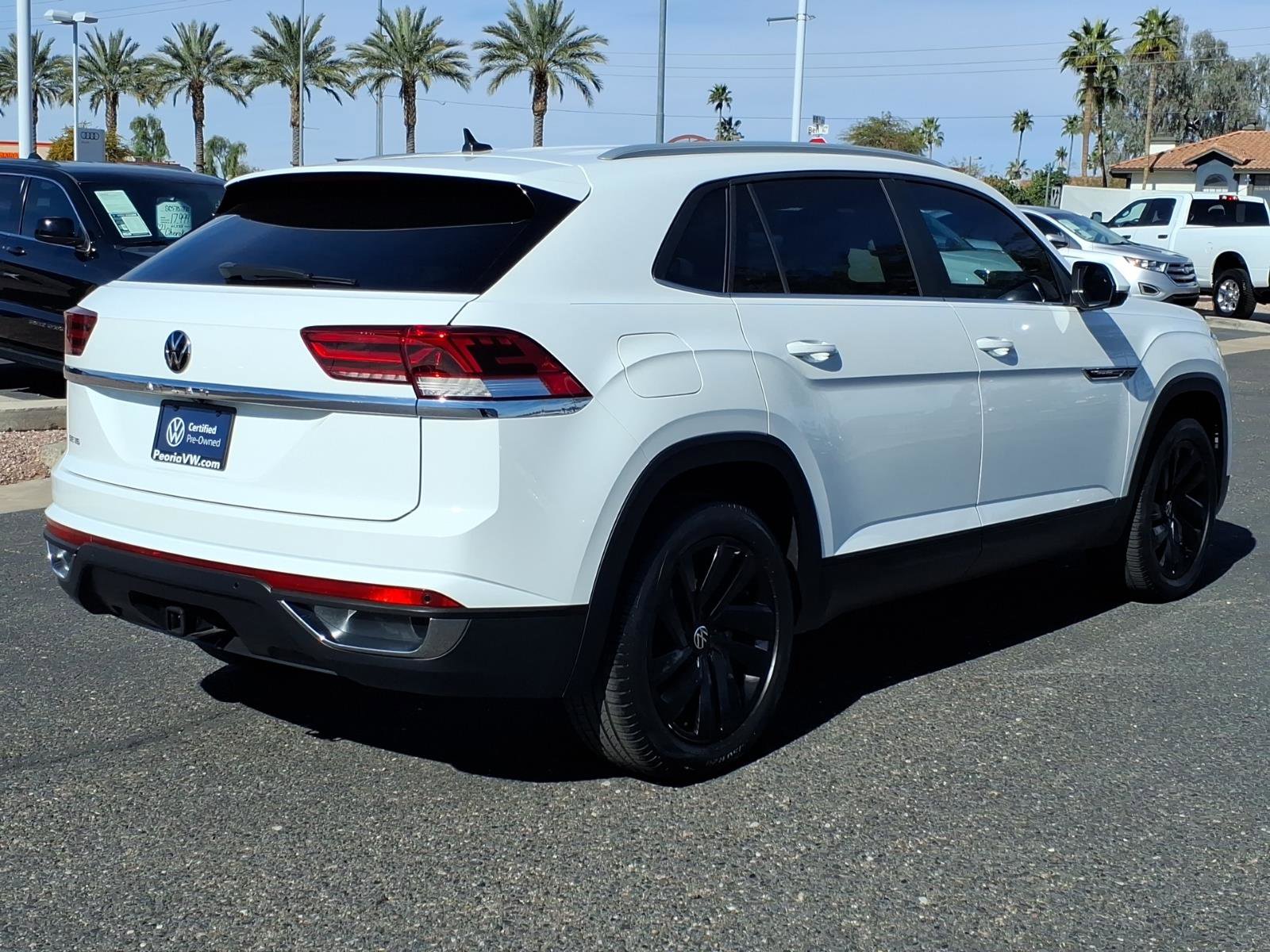 Certified 2022 Volkswagen Atlas Cross Sport SE w/ Black Wheel Package image 6
