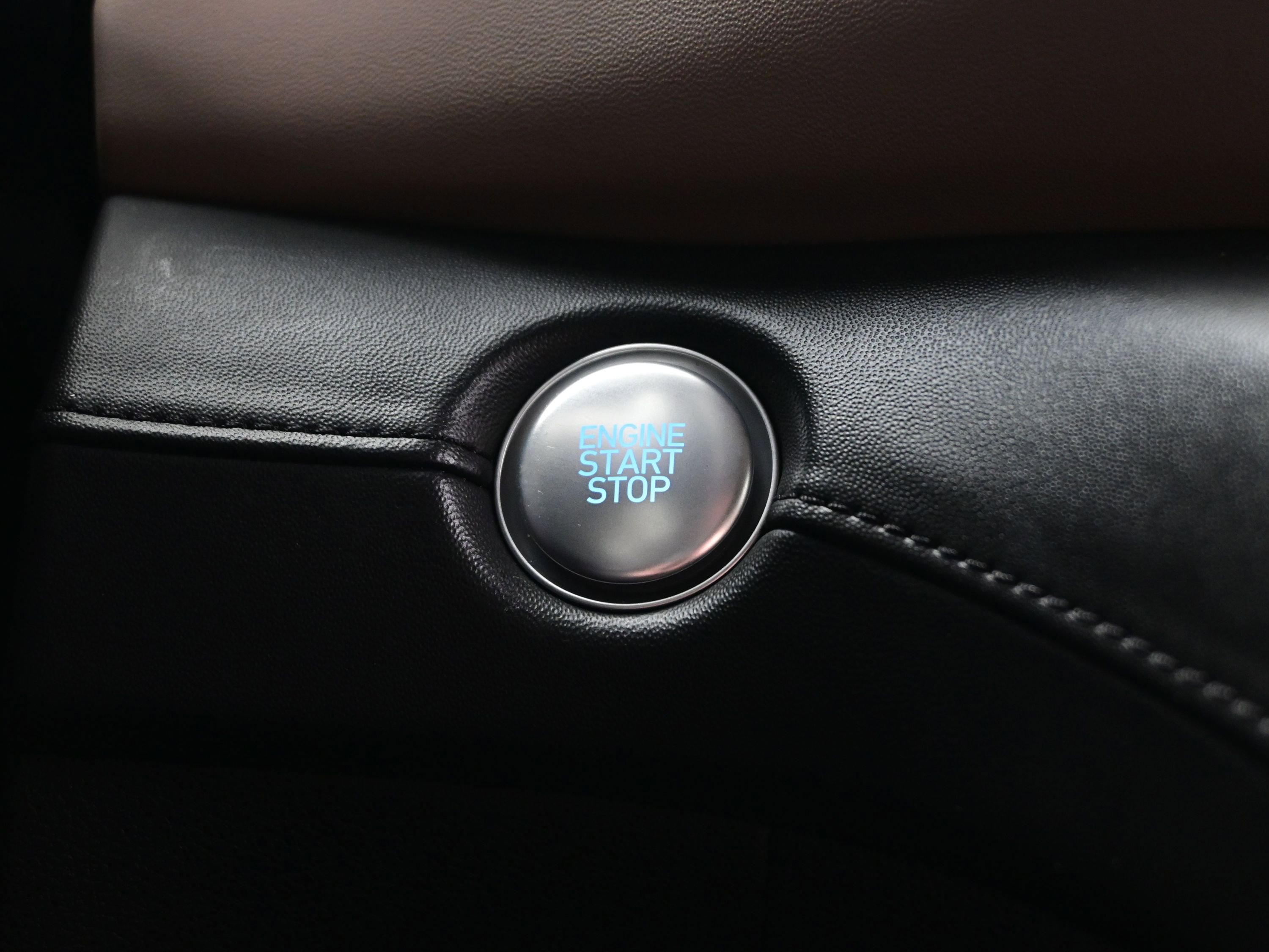 Used 2023 Hyundai Santa Fe SEL w/ Premium Package image 22