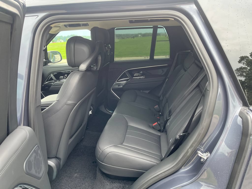 New 2026 Land Rover Range Rover SE AWD/4WD image 12