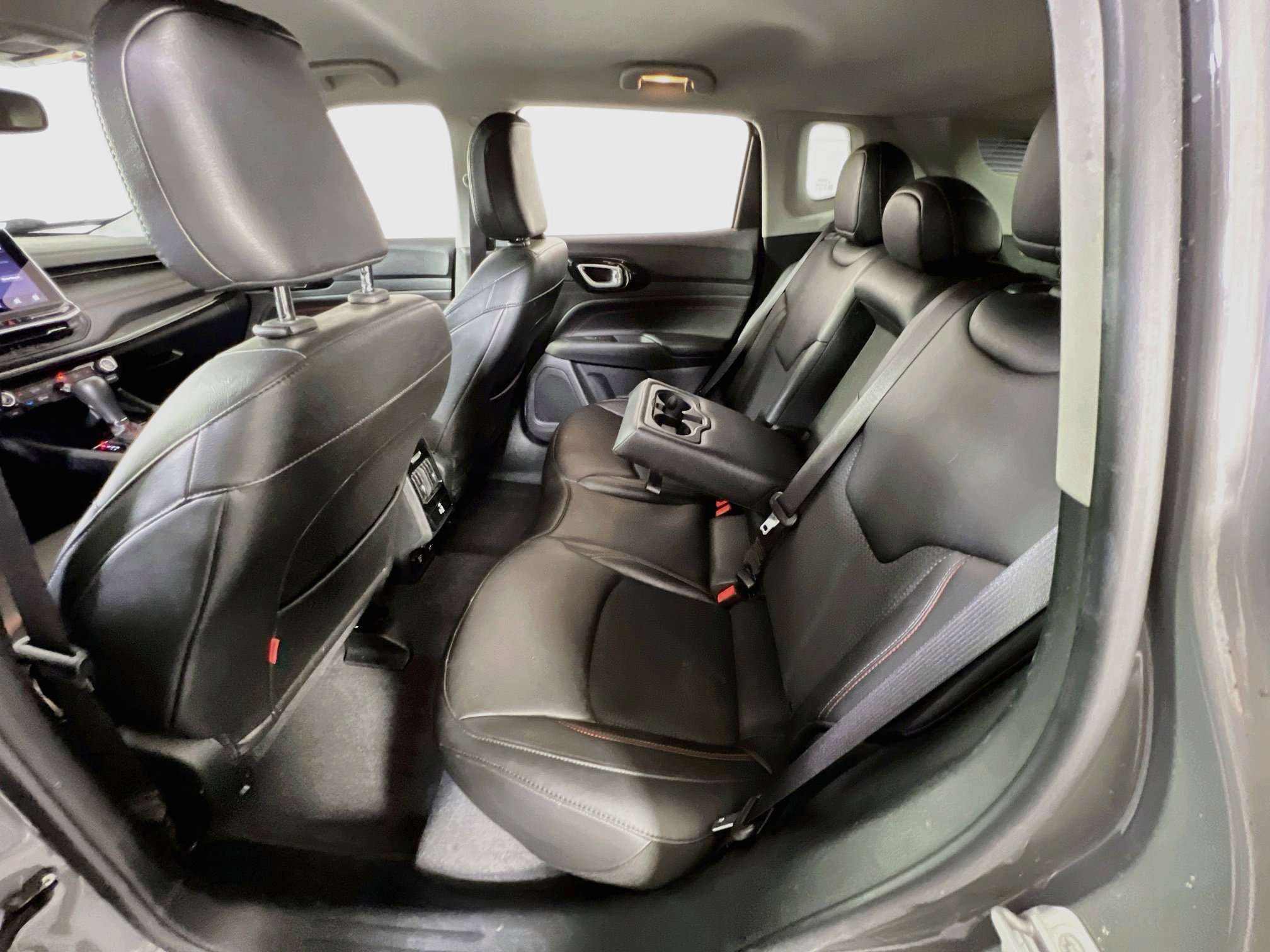 Used 2022 Jeep Compass Trailhawk w/ Trailhawk Convenience Group image 22