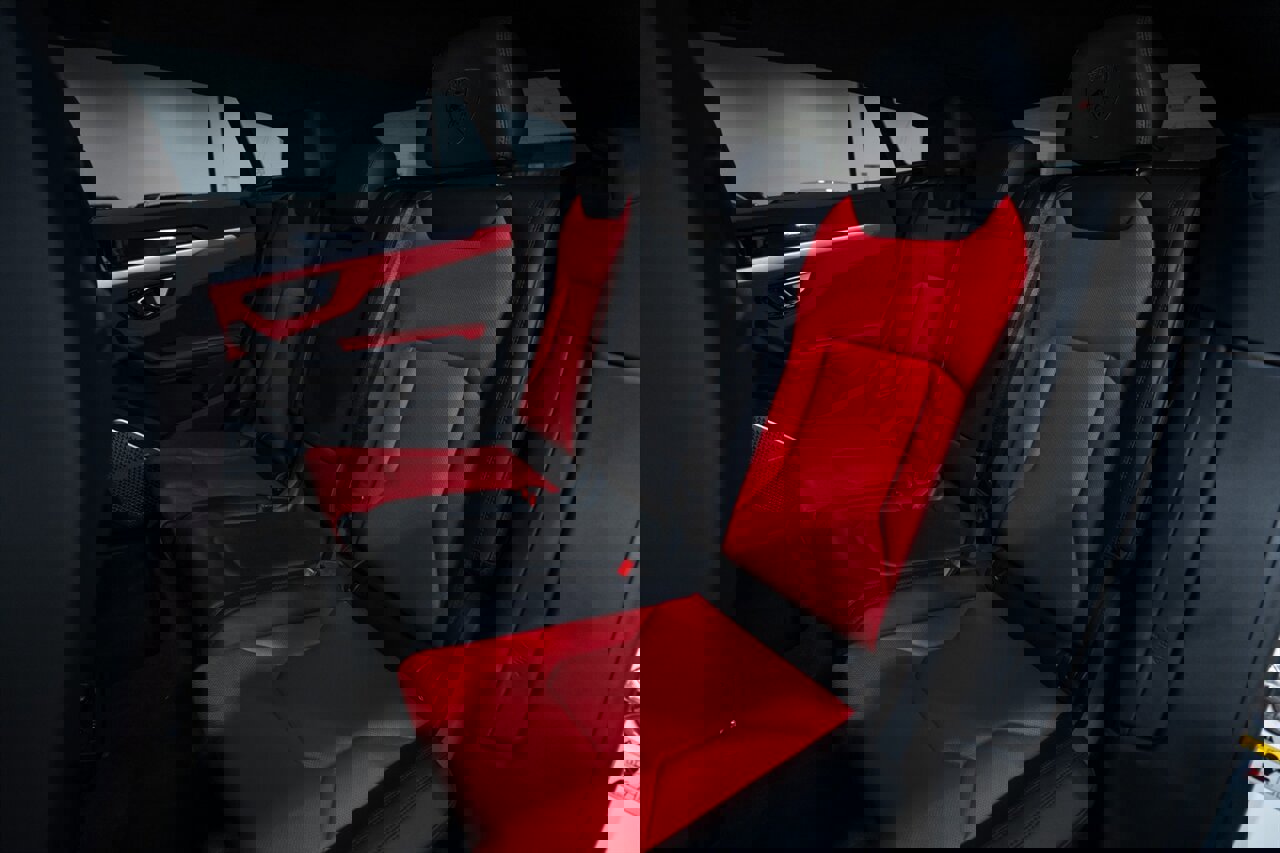 Used 2019 Lamborghini Urus image 30