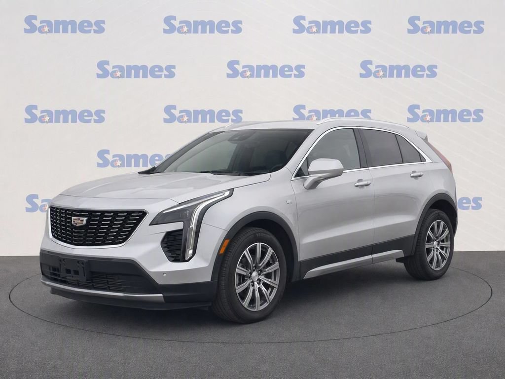 Used 2020 Cadillac XT4 Premium Luxury FWD image 2