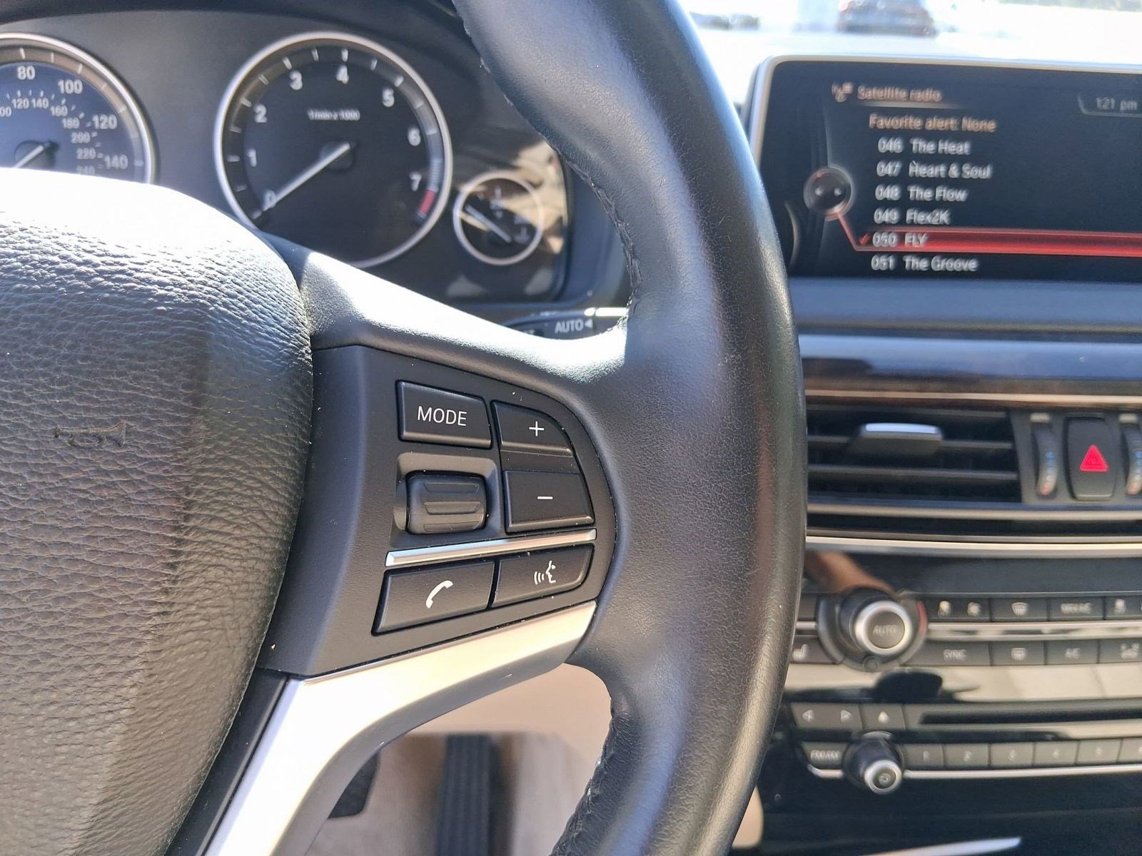 Used 2014 BMW X5 xDrive35i image 23