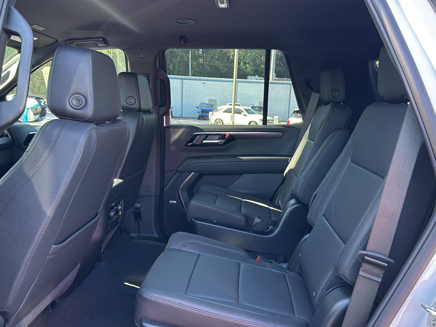 New 2026 Chevrolet Tahoe LT image 9