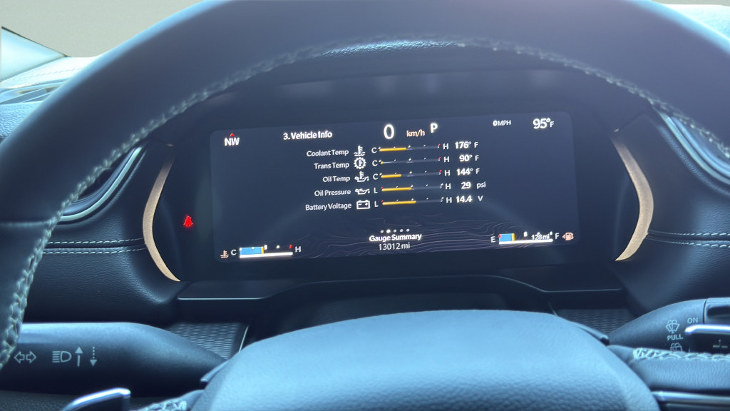 Used 2025 Jeep Grand Cherokee Altitude RWD image 18