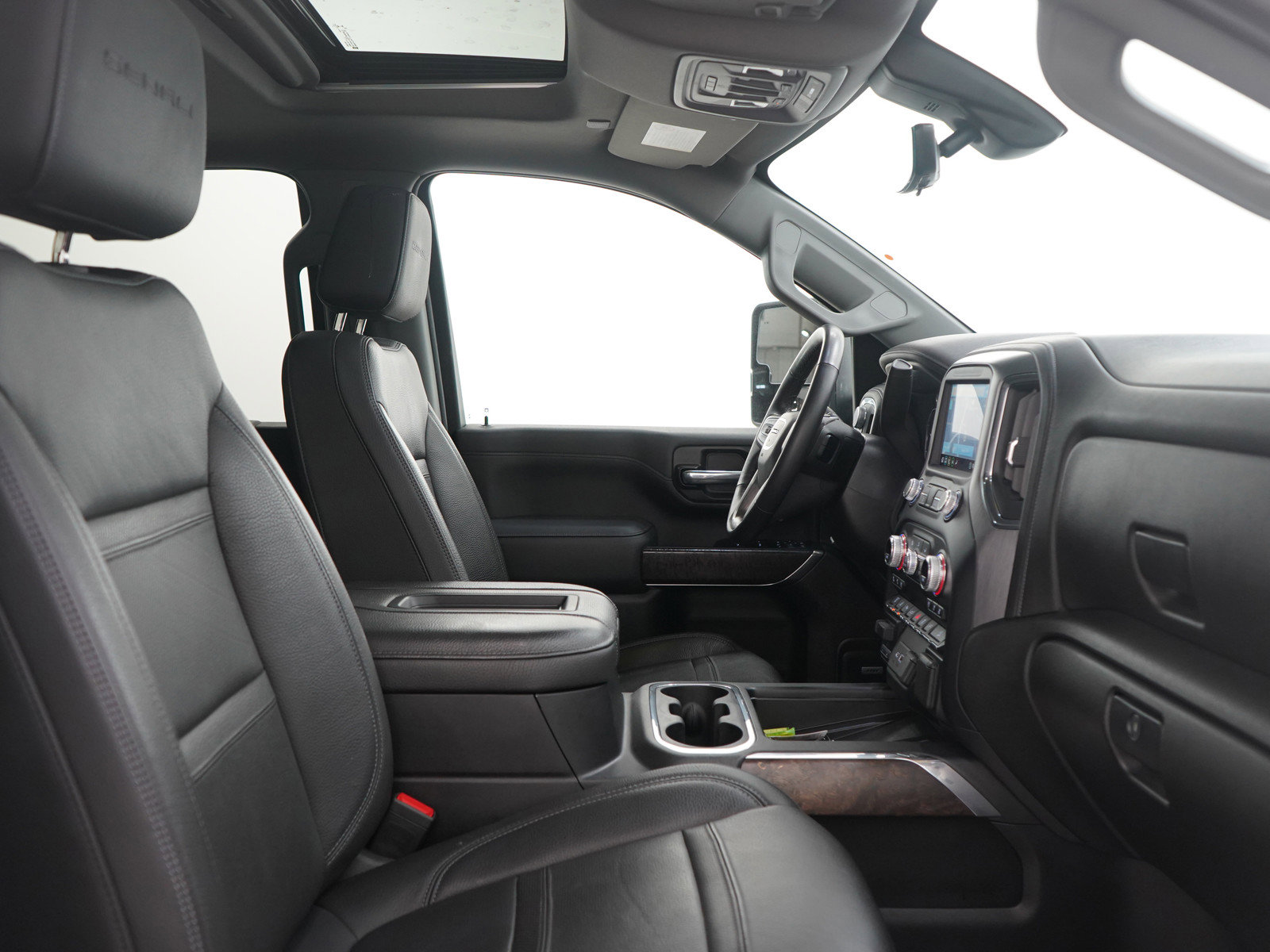 Used 2020 GMC Sierra 3500 Denali w/ Denali Ultimate Package image 13