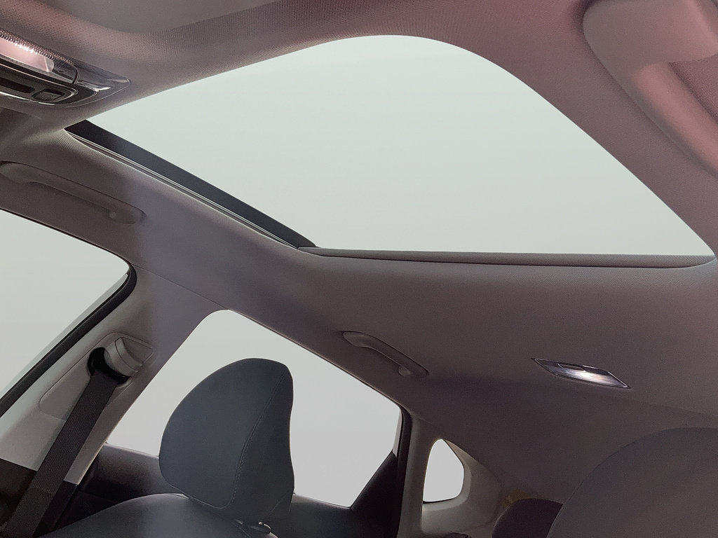New 2026 Hyundai Kona Limited FWD image 29