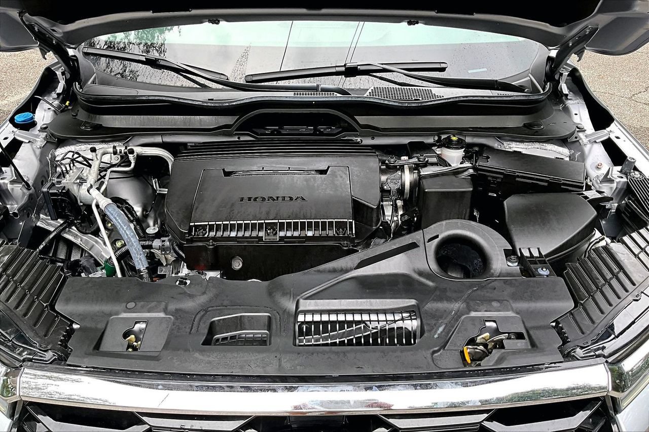 Used 2025 Honda Pilot Touring image 30