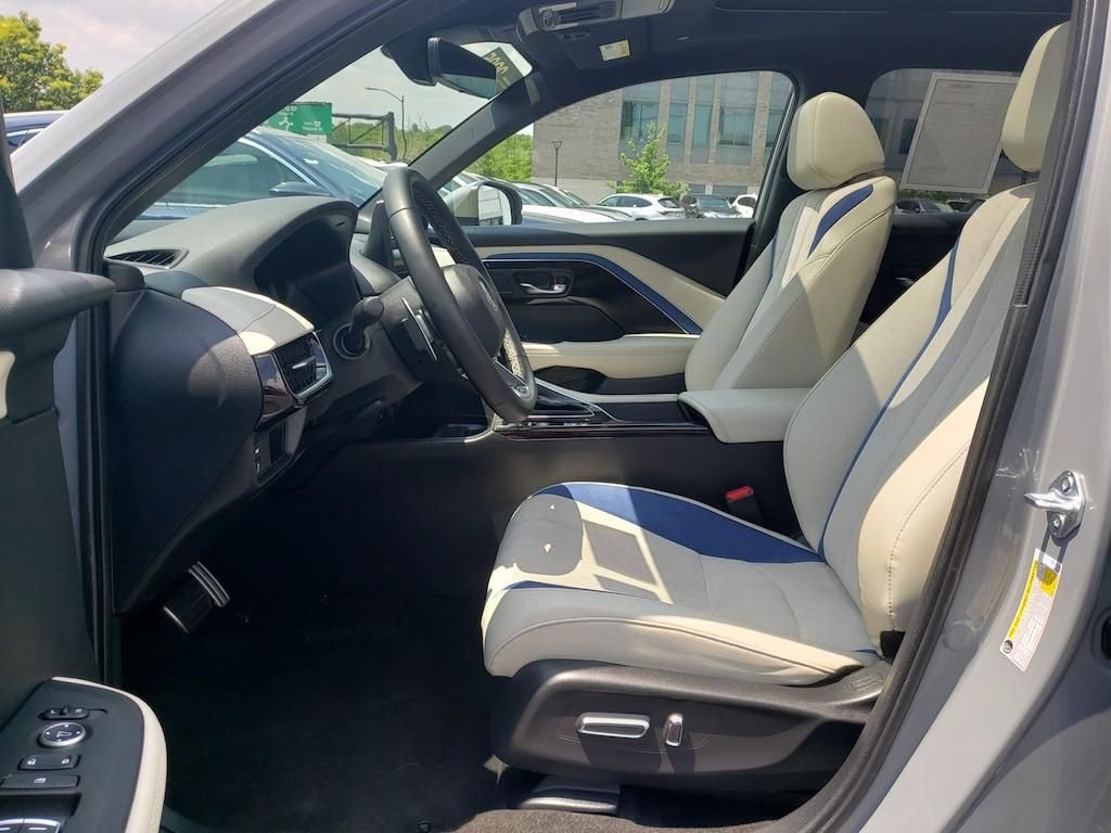 Certified 2025 Acura ADX A-Spec AWD/4WD image 18