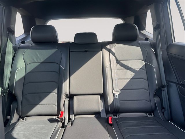 Used 2024 Volkswagen Tiguan SEL R-Line image 13