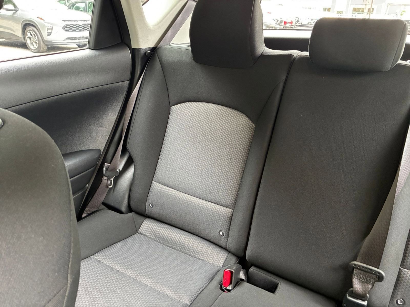 Used 2025 Kia Soul LX w/ LX Technology Package FWD image 39