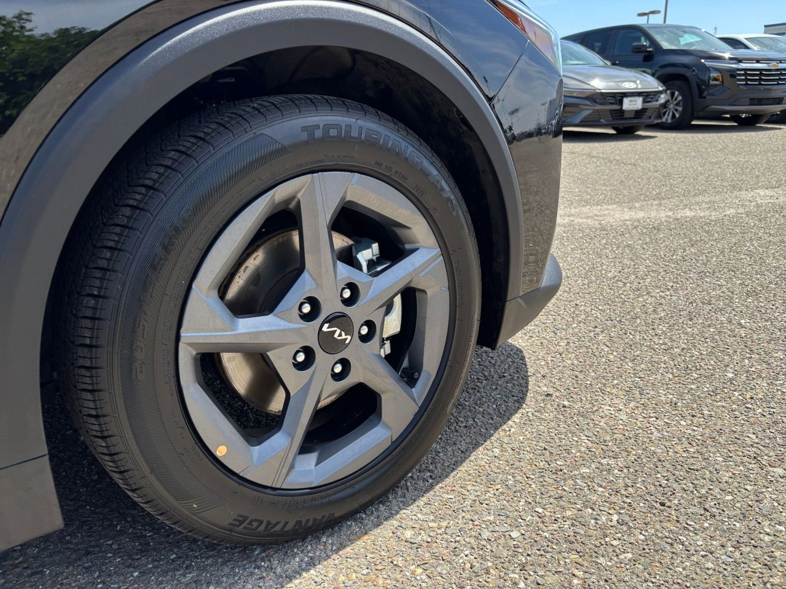 Used 2025 Kia K4 LXS image 30