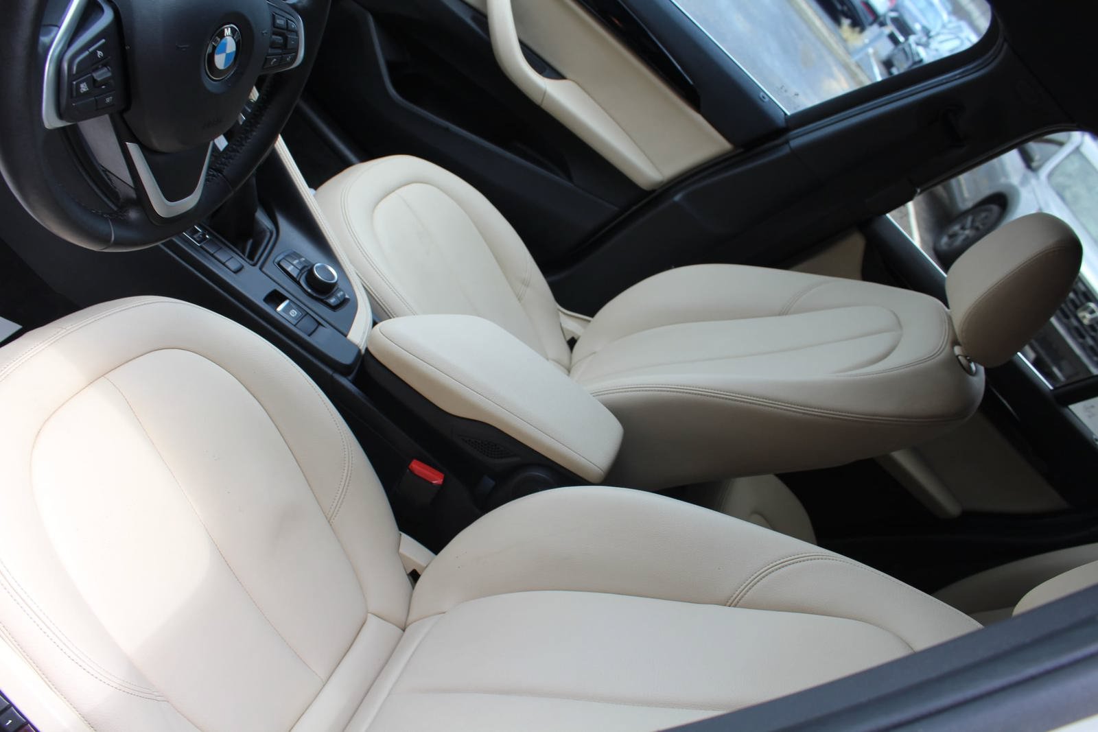 Used 2018 BMW X1 sDrive28i FWD image 15
