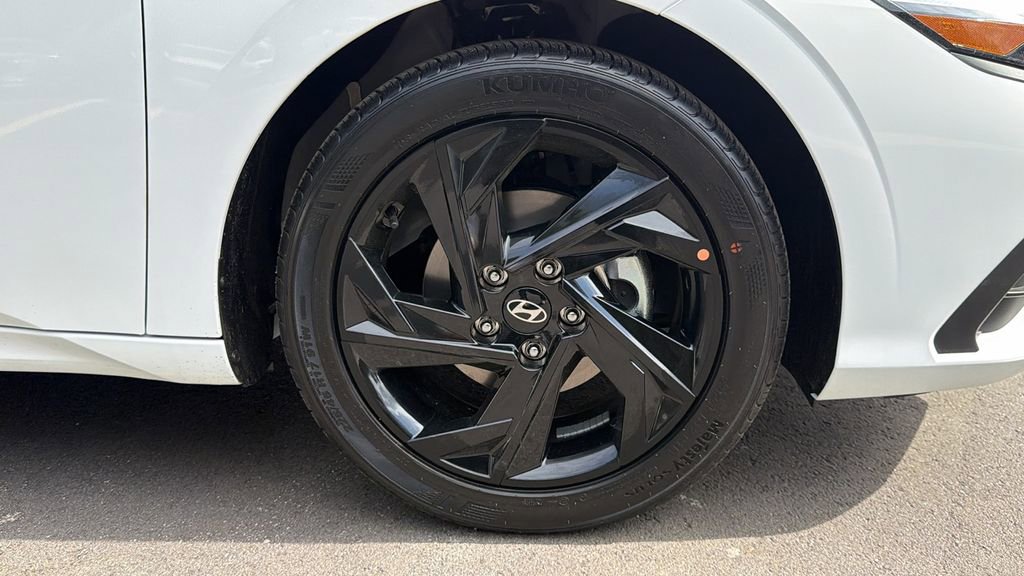 New 2026 Hyundai Elantra Sport image 12
