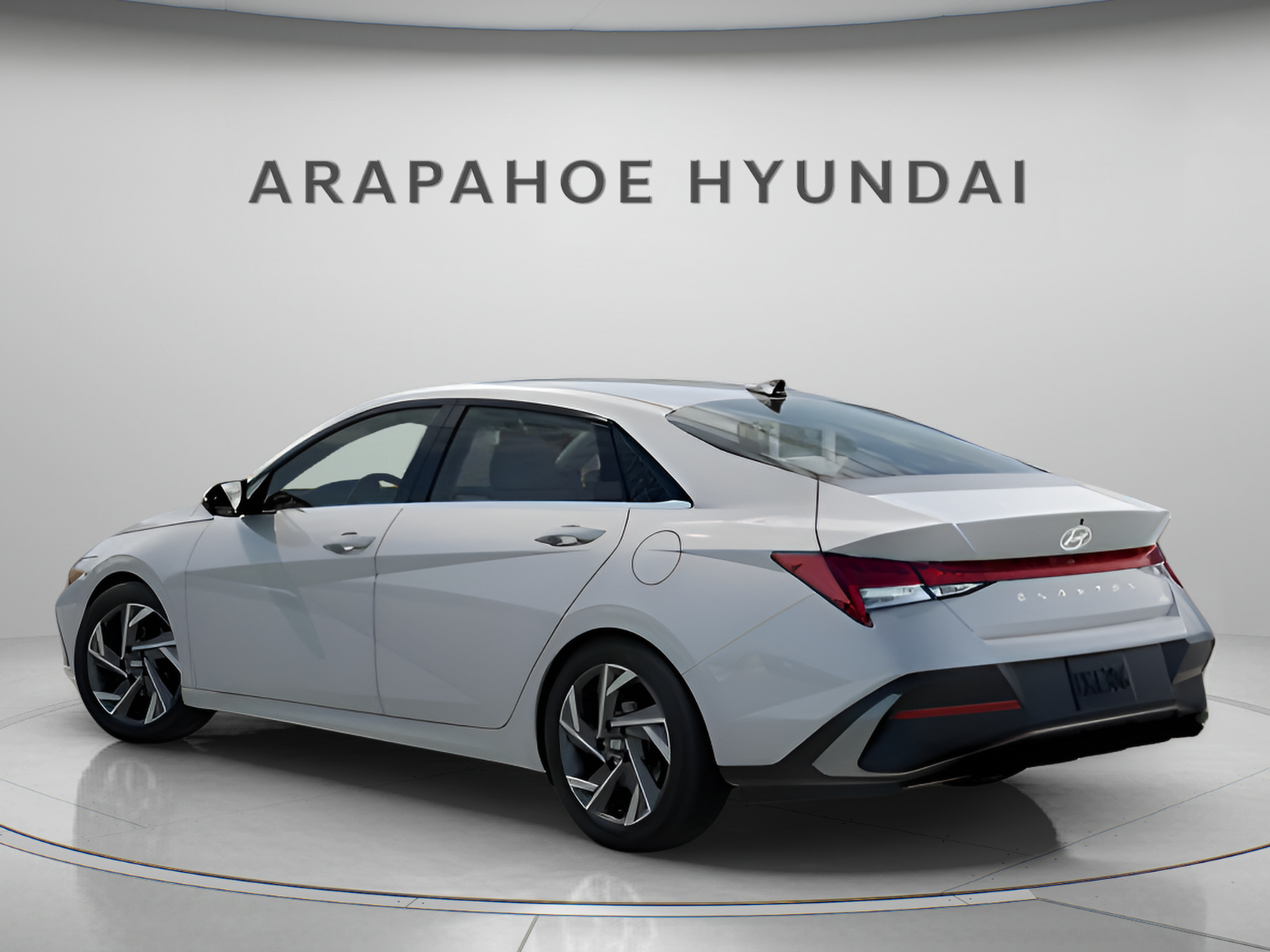 New 2026 Hyundai Elantra Limited FWD image 4