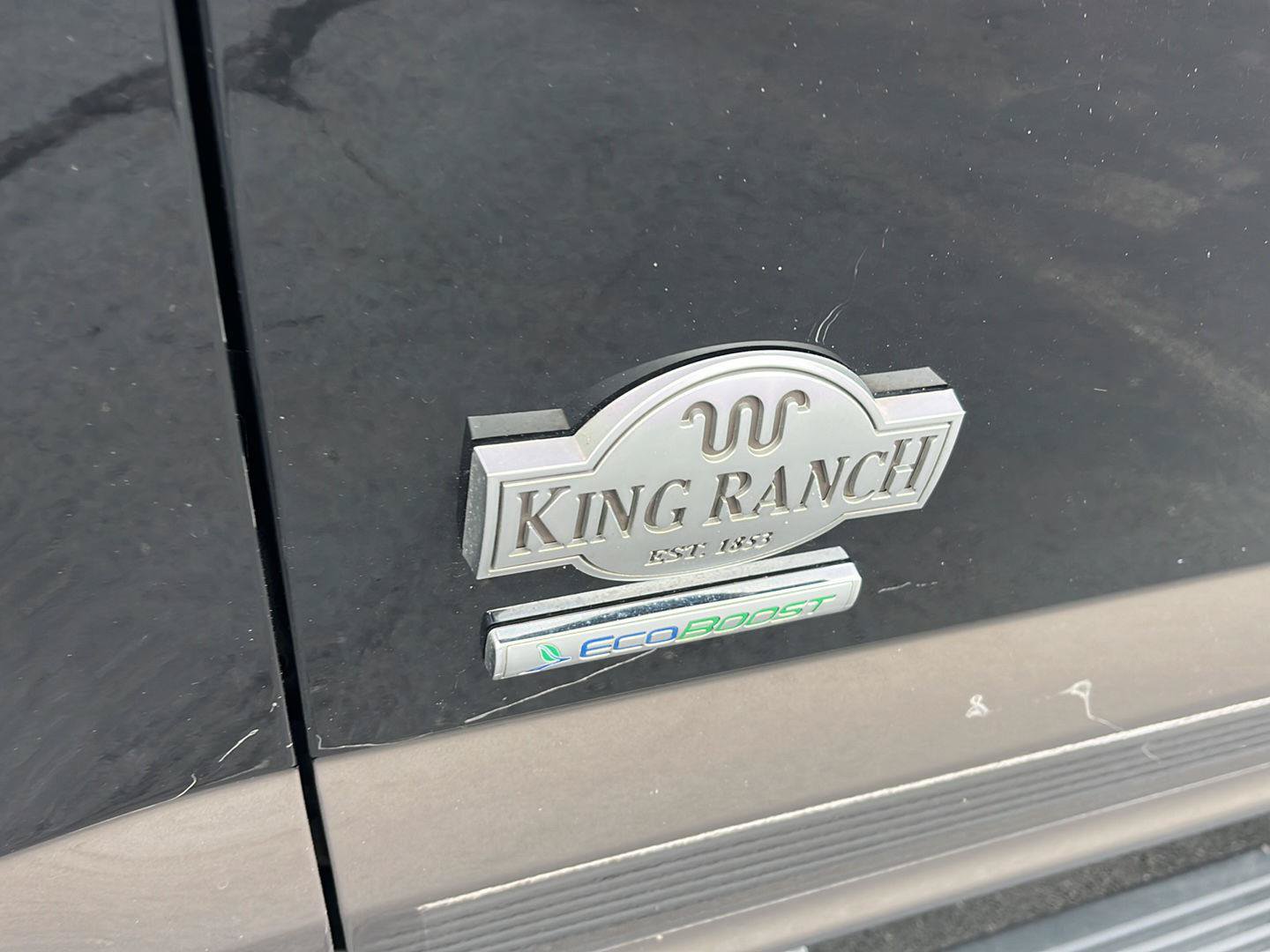 Used 2016 Ford F150 King Ranch w/ Equipment Group 601A Luxury AWD/4WD image 11