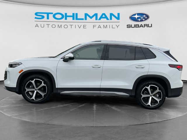 Certified 2026 Volkswagen Tiguan SE FWD image 8