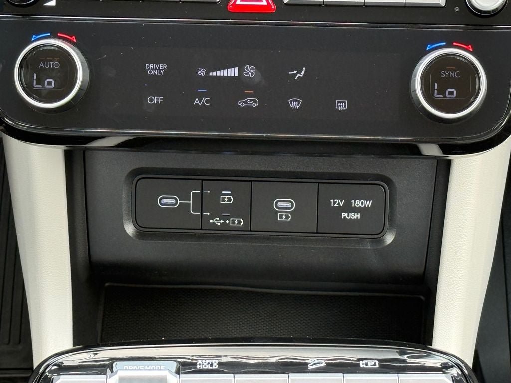 New 2026 Hyundai Tucson Blue SE FWD image 23