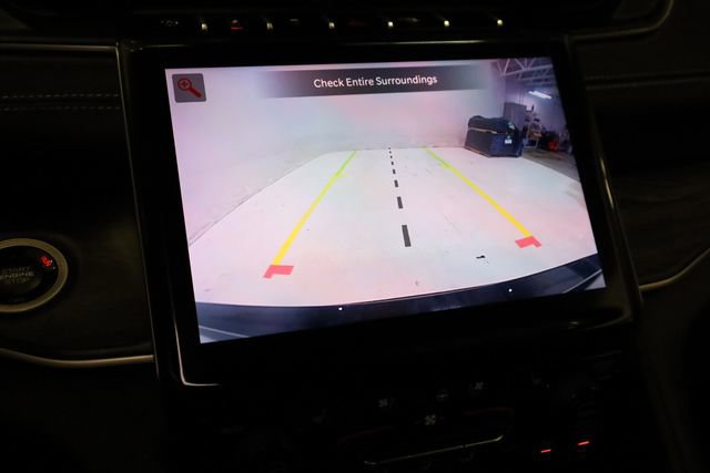 Used 2025 Jeep Grand Cherokee L Limited image 22