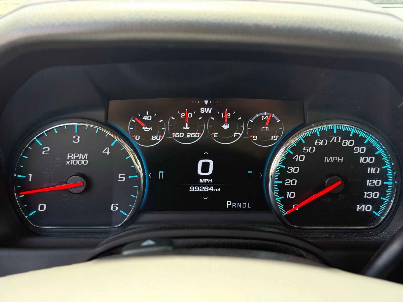 Used 2018 Chevrolet Tahoe Premier AWD/4WD image 30