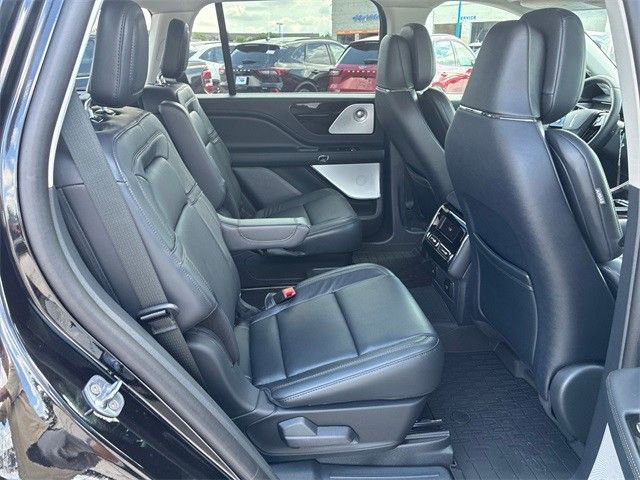 New 2025 Lincoln Aviator Reserve w/ Equipment Group 201A image 17