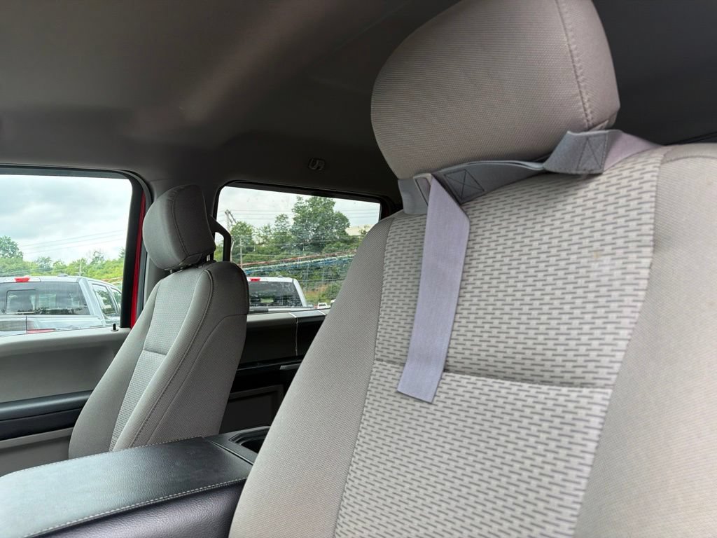 Used 2018 Ford F250 XLT w/ XLT Premium Package AWD/4WD image 10
