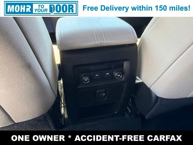 Used 2023 Chevrolet Traverse LS AWD/4WD image 27