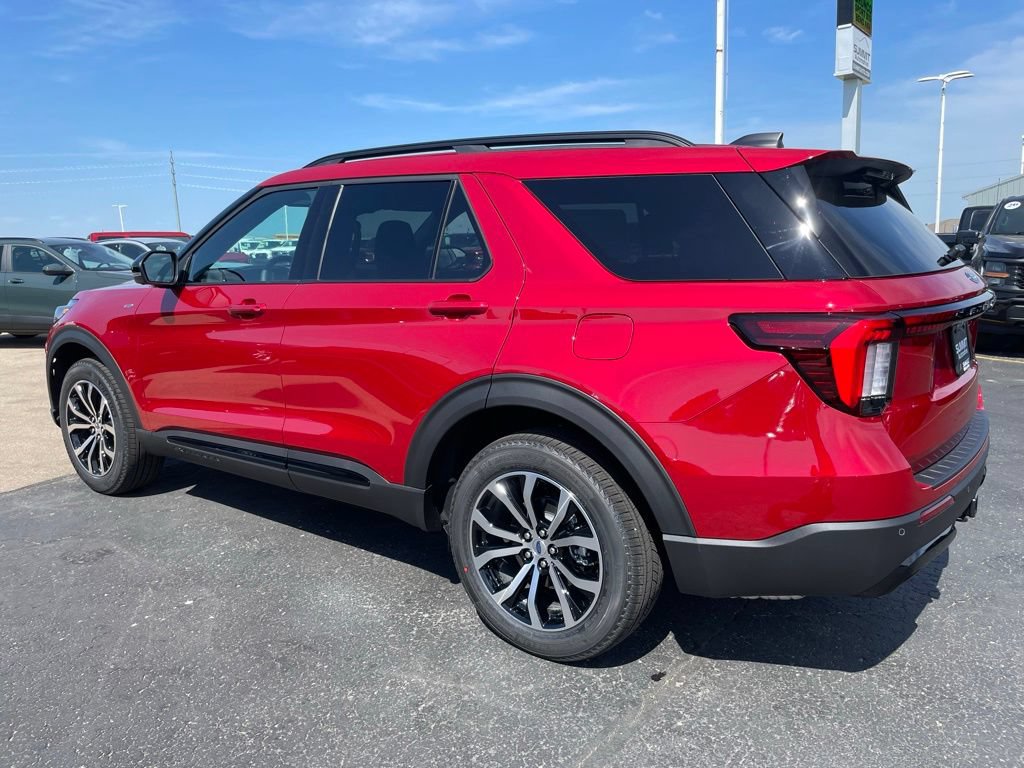 New 2026 Ford Explorer ST-Line AWD/4WD image 5