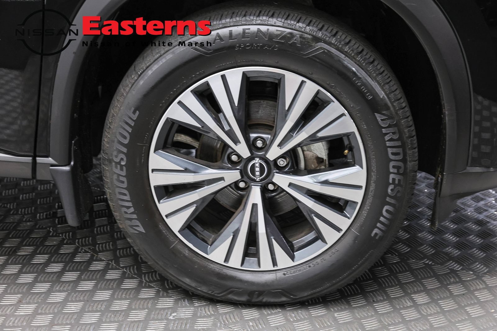 Used 2023 Nissan Rogue SV AWD/4WD image 31