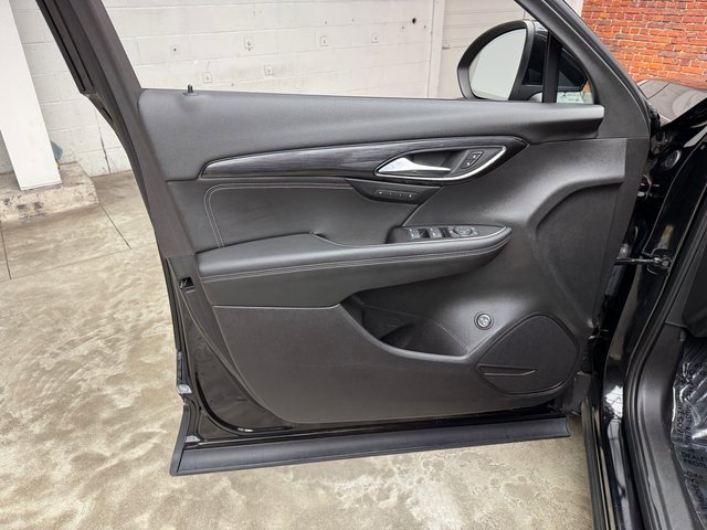 Used 2023 Buick Envision Essence image 11