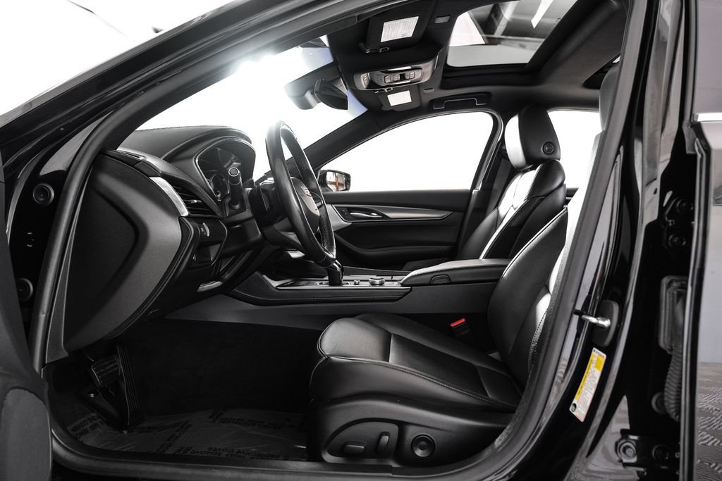 Used 2021 Cadillac CT5 Premium Luxury RWD image 4