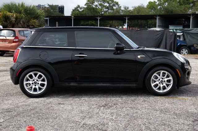 Used 2015 MINI Cooper 2-Door Hardtop FWD image 16
