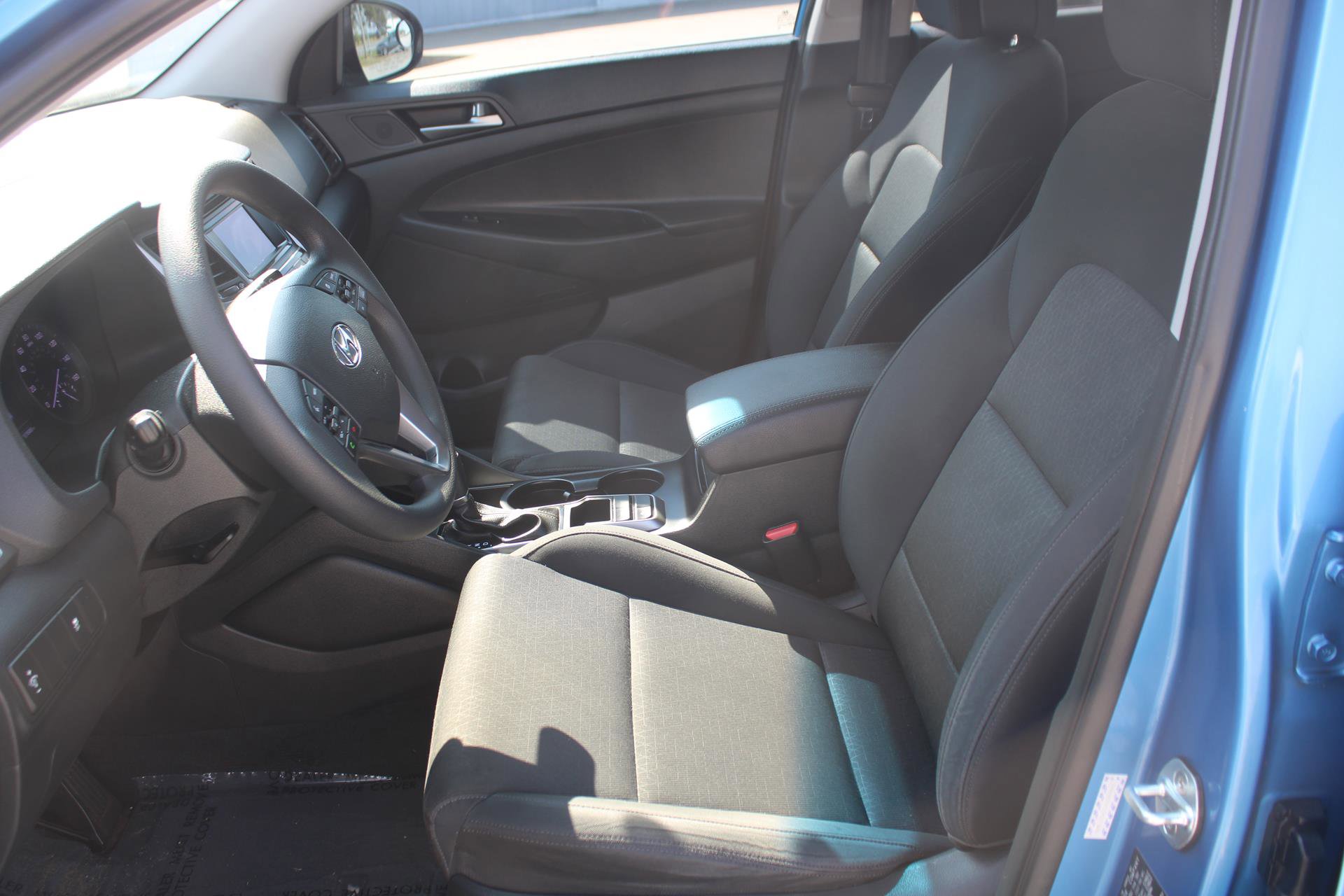 Used 2017 Hyundai Tucson Eco w/ Cargo Package image 9