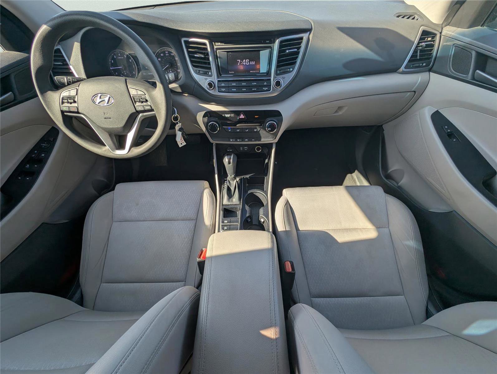 Used 2016 Hyundai Tucson SE image 32