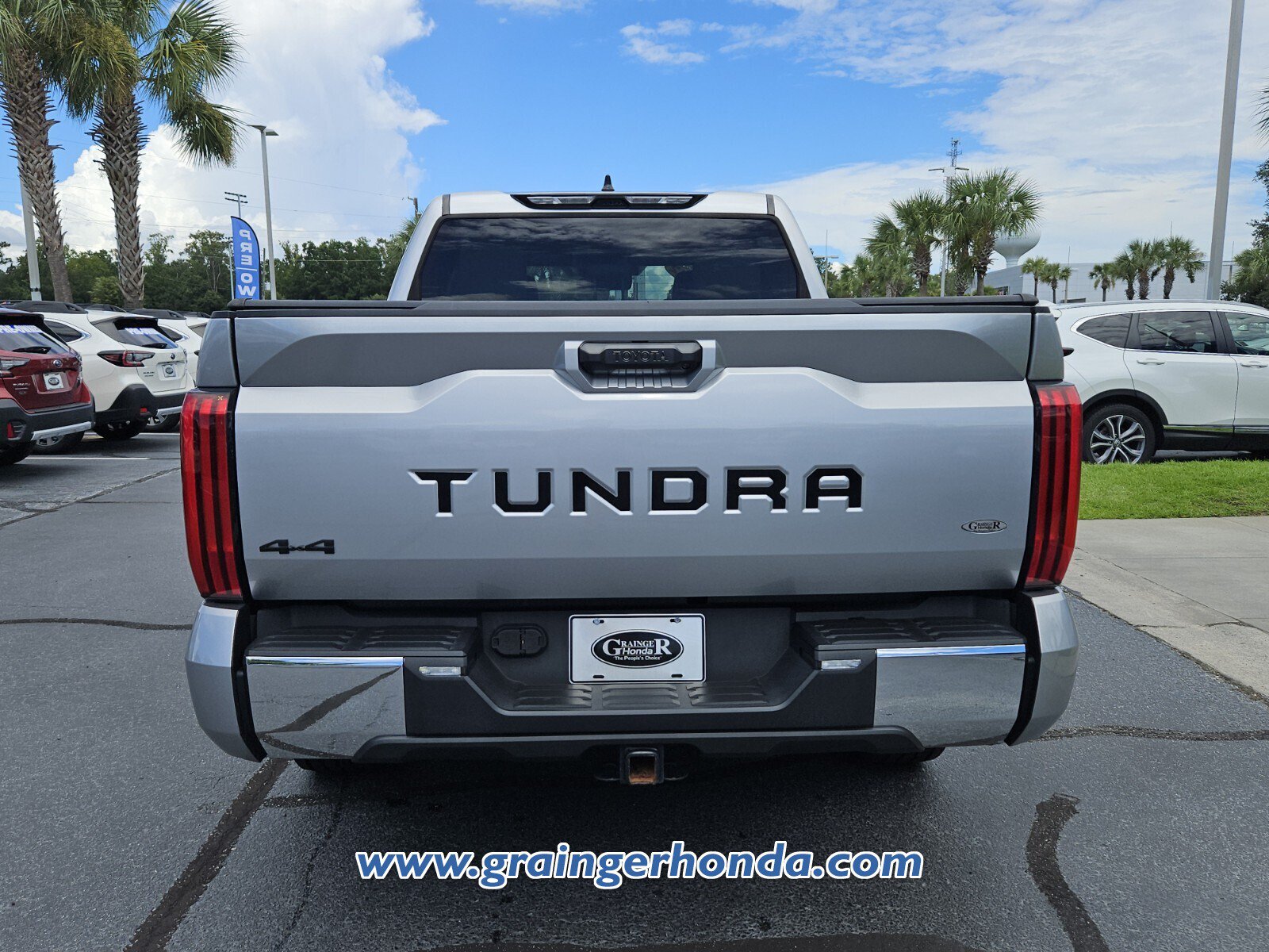 Used 2022 Toyota Tundra SR5 w/ TRD Off-Road Package AWD/4WD image 4