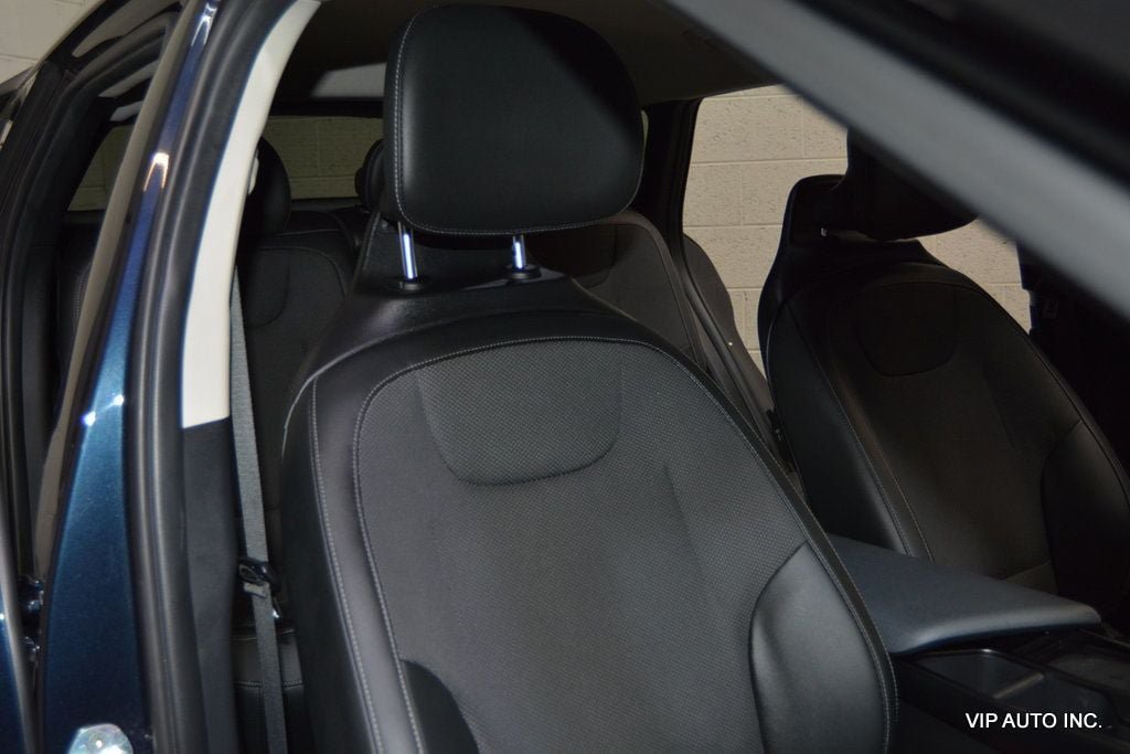 Used 2022 Kia EV6 Light RWD image 17