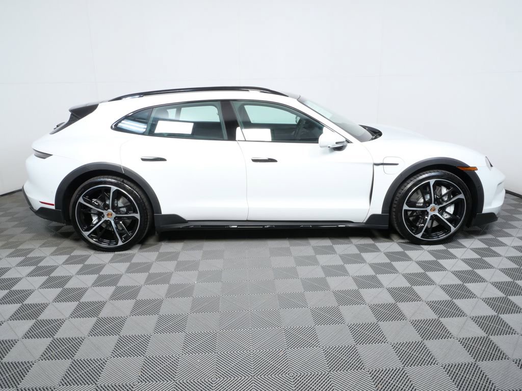 Certified 2025 Porsche Taycan 4S image 24