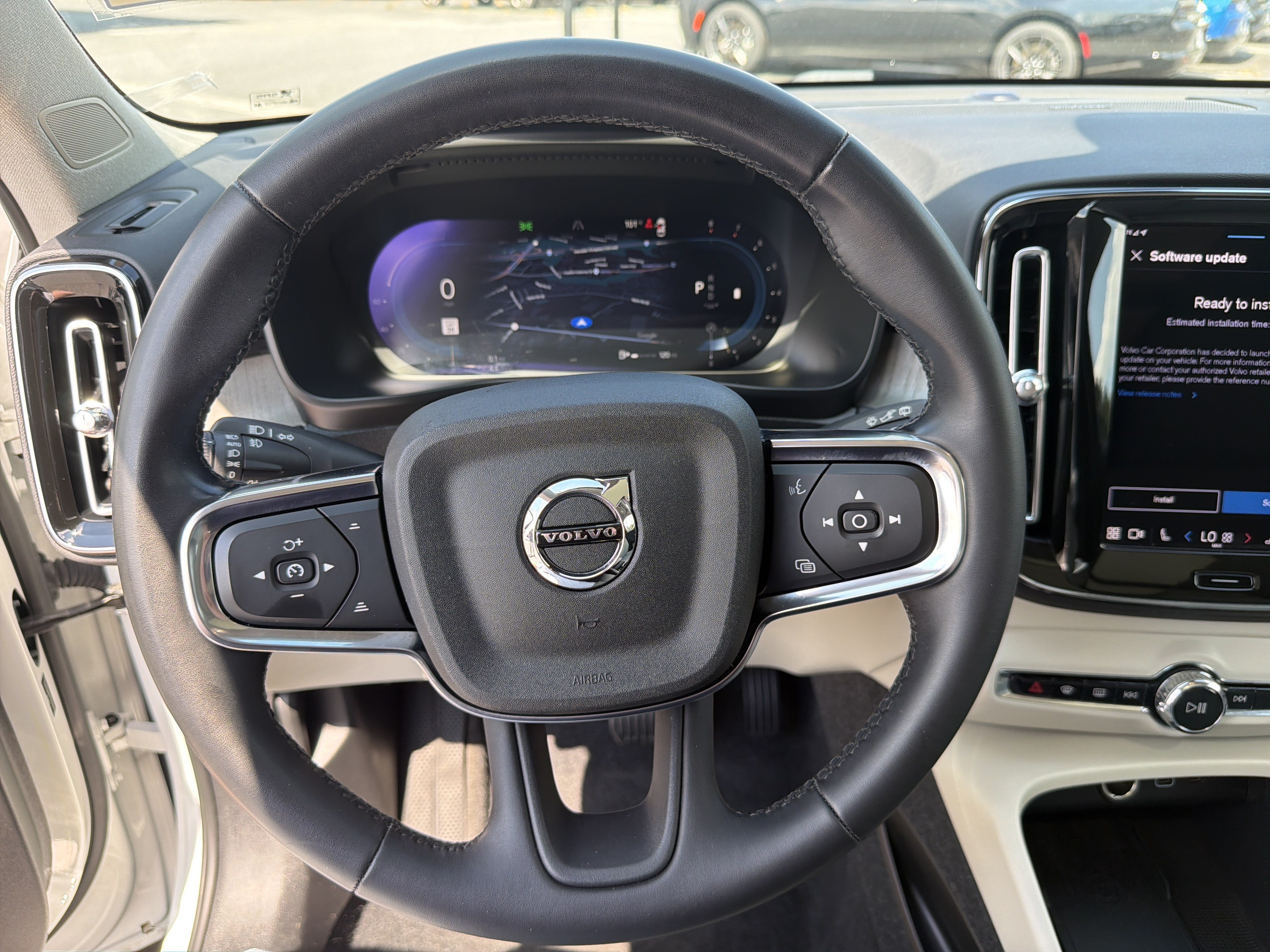 Used 2023 Volvo XC40 B4 Ultimate FWD image 29