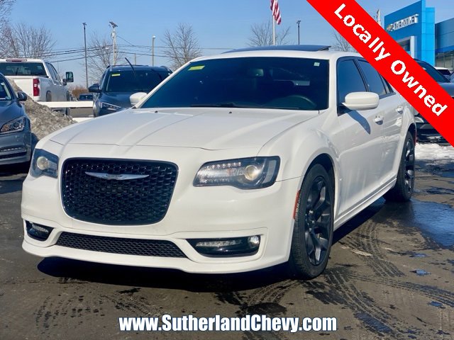 Used 2019 Chrysler 300 S w/ S Model Appearance Package image 3