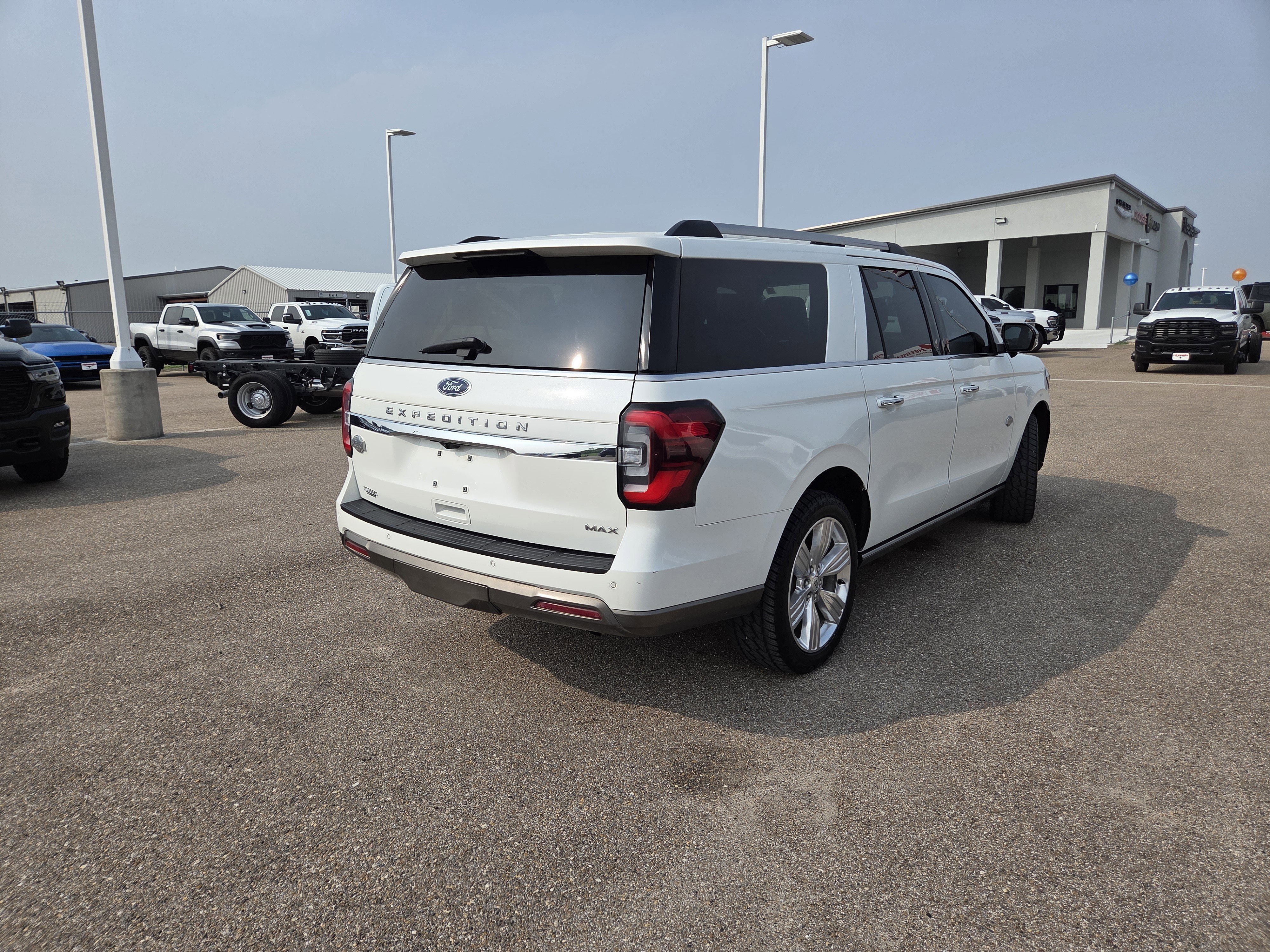 Used 2024 Ford Expedition Max King Ranch AWD/4WD image 7